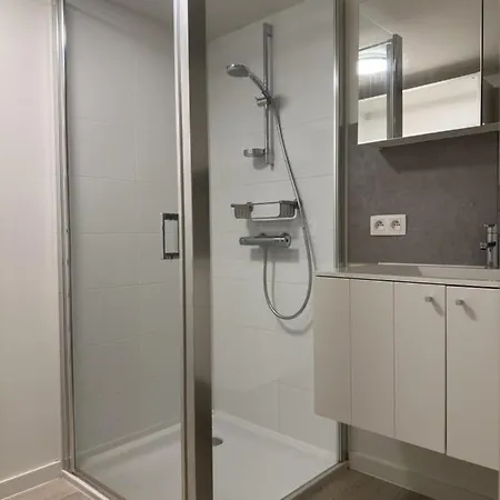 Sea Breeze 303 尼乌波特